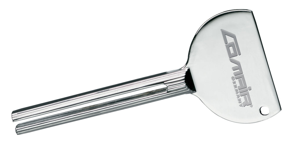 Comair Metall-Tubenstift mit Halsband (silber) – Friseuroutlet