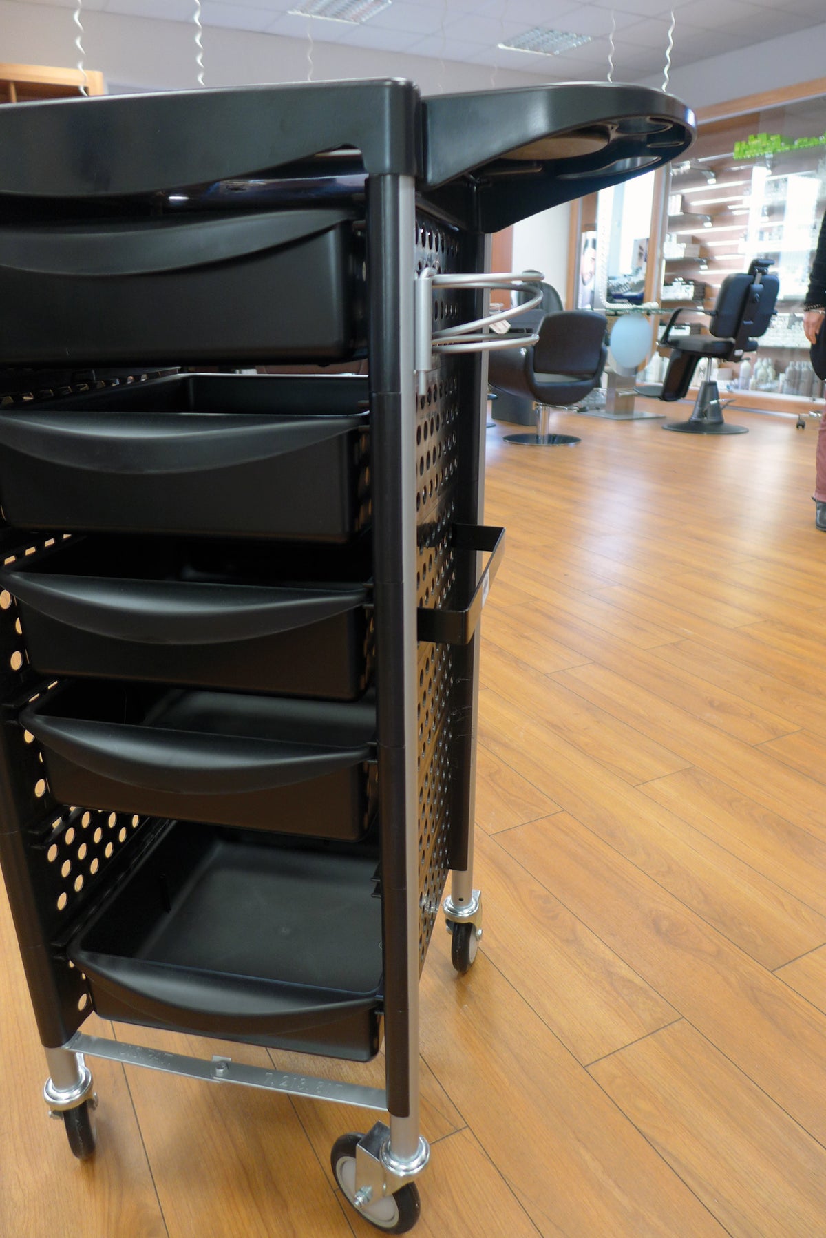 Comair Stapelboy Profi Schwarz – Friseuroutlet
